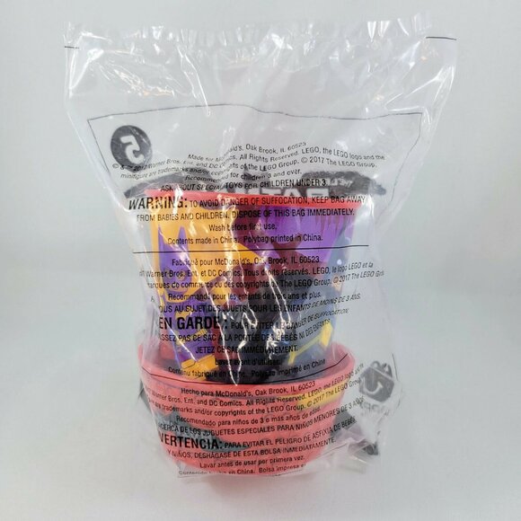 Batman/Batgirl The Lego Batman Movie McDonald’s Happy Meal Cup #1 Red Sealed - Picture 3 of 3
